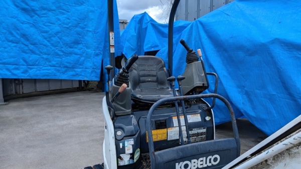 【石川県小松市内 某企業様】座席カバー取付工事