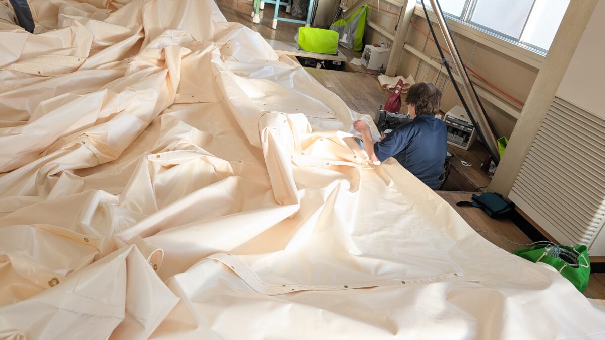 【石川県加賀市内 某工場様】テントシート製作工程（縫製加工）